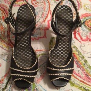 Cute womens peep toe heels